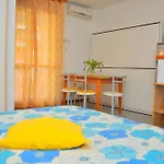 Cozy Flat With Shared Pool-beahost 公寓