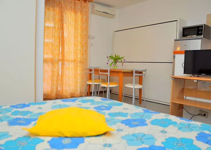 דירה Cozy Flat With Shared Pool-beahost
